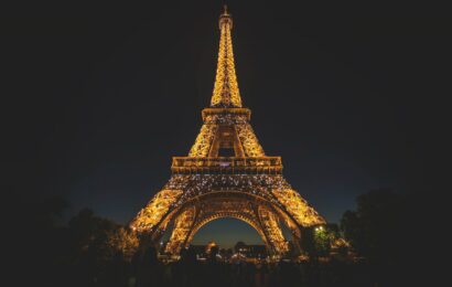Les Spectacles de Magie à Paris : Plongez dans un Univers Enchanté